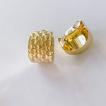 Lever back earrings in 14K yellow gold.